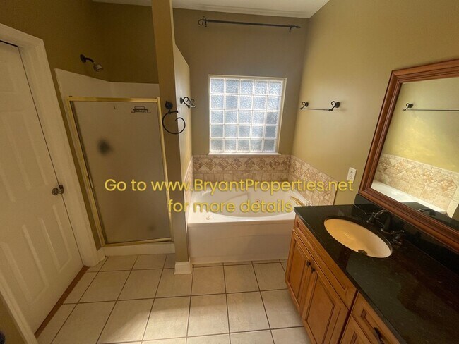 Building Photo - Nashville - Bellevue Area - 4 Bedrooms