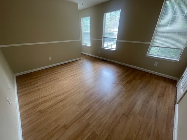 Building Photo - 6590 Meadow Rue Dr