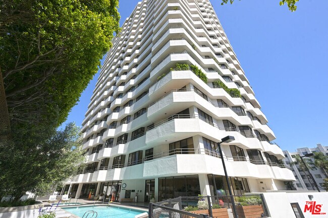 Building Photo - 10601 Wilshire Blvd