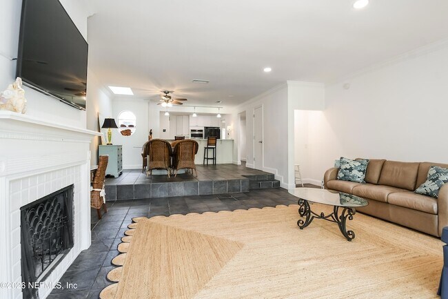 Building Photo - 646 Ponte Vedra Blvd