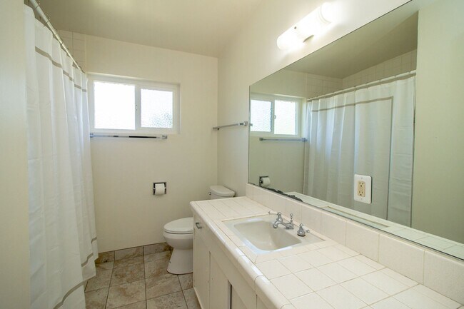 Building Photo - Spacious 2-Bedroom Home with Private Pool & Office In the Cove!