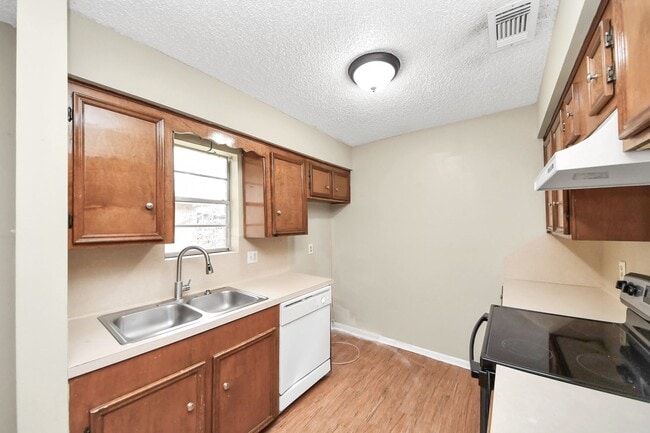 Building Photo - 1006 Perry St