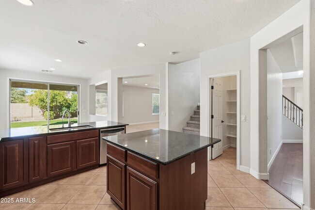 Building Photo - 18560 E Strawberry Dr