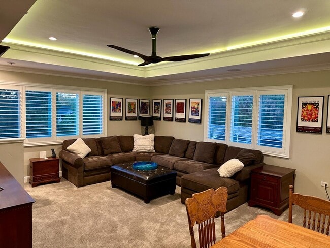 Building Photo - 14421 Lenray Ave