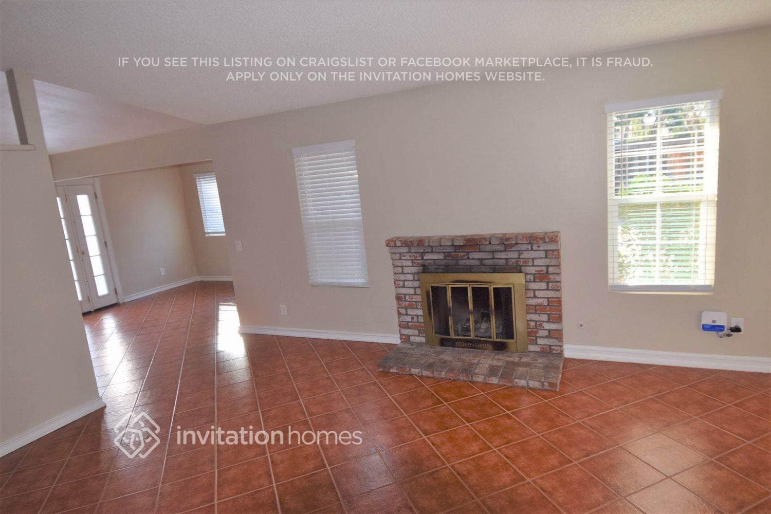 Building Photo - 27394 Rustic Ln