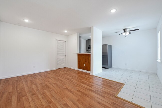 Building Photo - 5718 Eskridge St