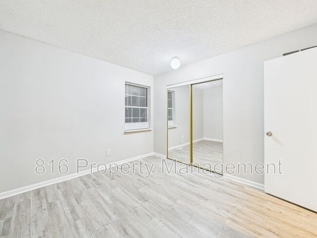 Building Photo - 7939 NW 79th Pl
