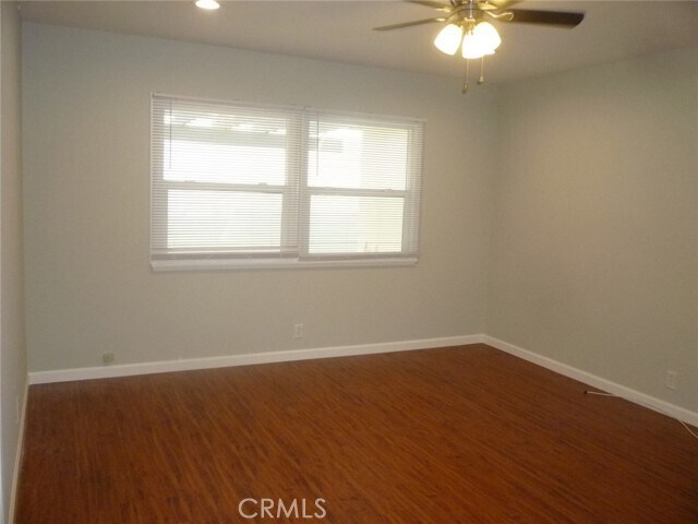 Building Photo - 712 Sartori Ave