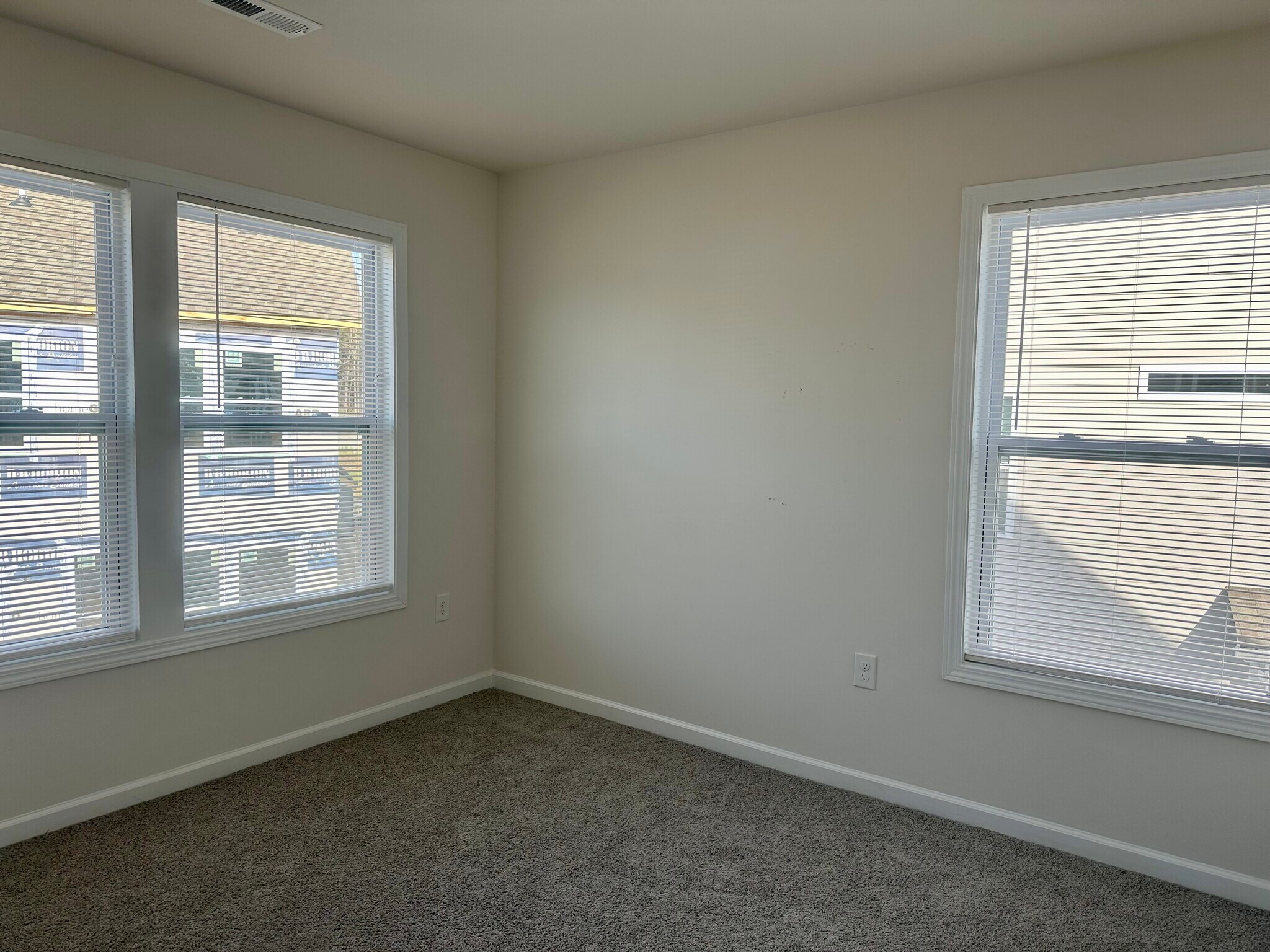 Building Photo - 38 Ravens Ridge Rd