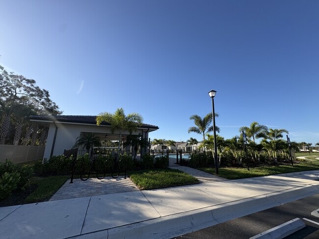 Building Photo - 17820 Star Ruby Pl