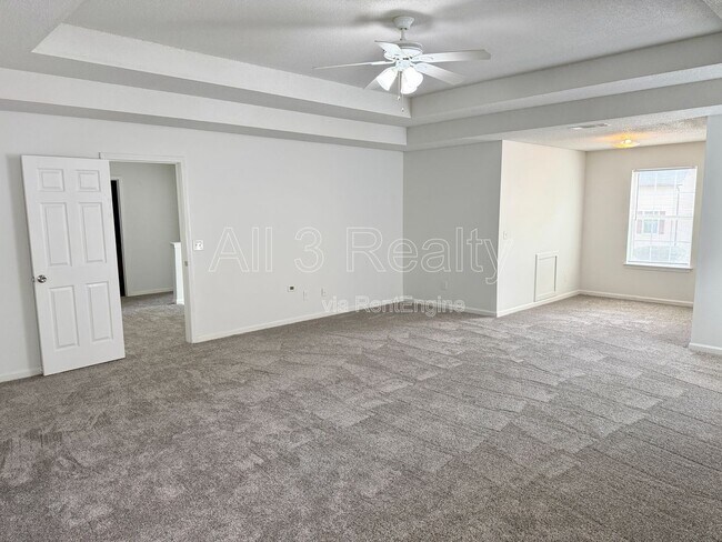 Building Photo - 231 Baywood Crossing