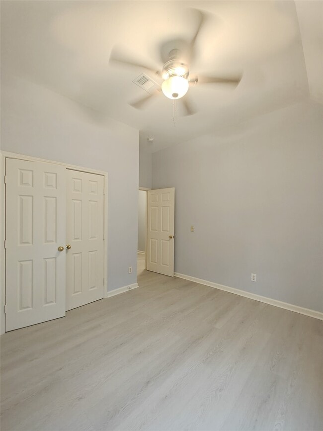 Building Photo - 3810 Paigewood Dr