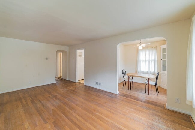 Primary Photo - 1728 Aberdeen Rd