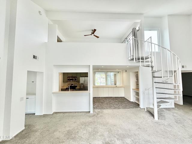 Building Photo - 2287 Martinique Ln