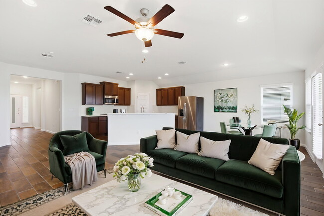 Building Photo - 9604 Eloquence Dr