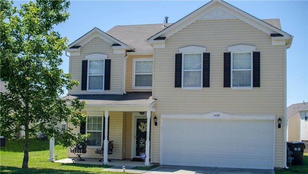 Building Photo - 1409 Bray Dr