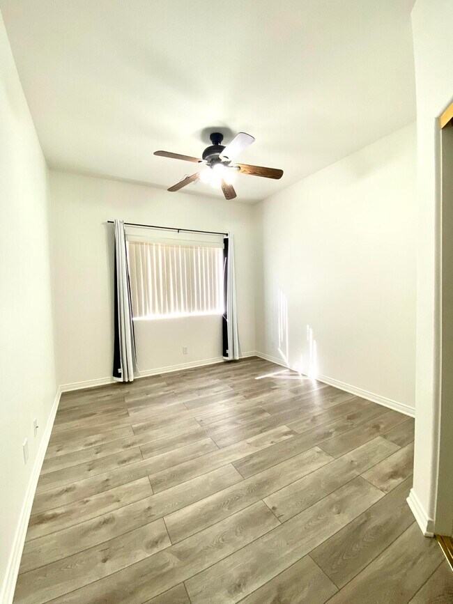 Building Photo - 45385 Big Canyon St