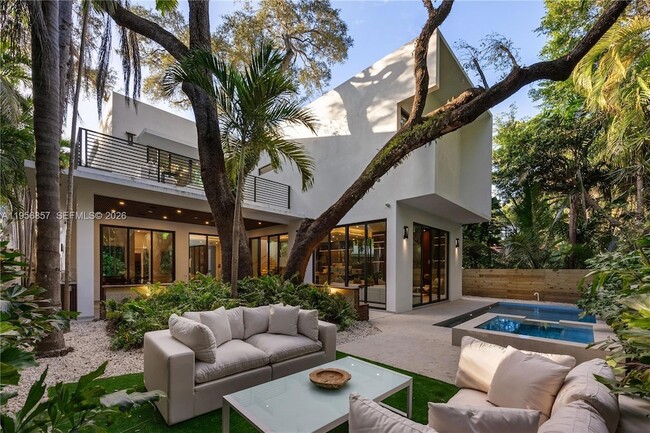 Building Photo - 2805 Freeman St