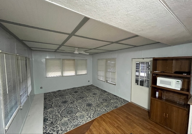 Building Photo - 504 Alexander Rd