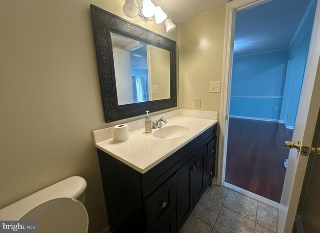 Building Photo - 8956 Milroy Ct