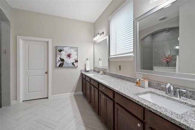 Building Photo - 11103 Bluewater Lagoon Cir
