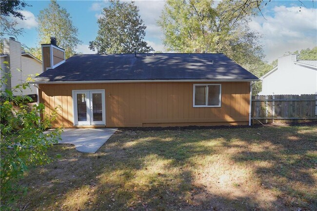 Building Photo - 2455 Landington Way NW