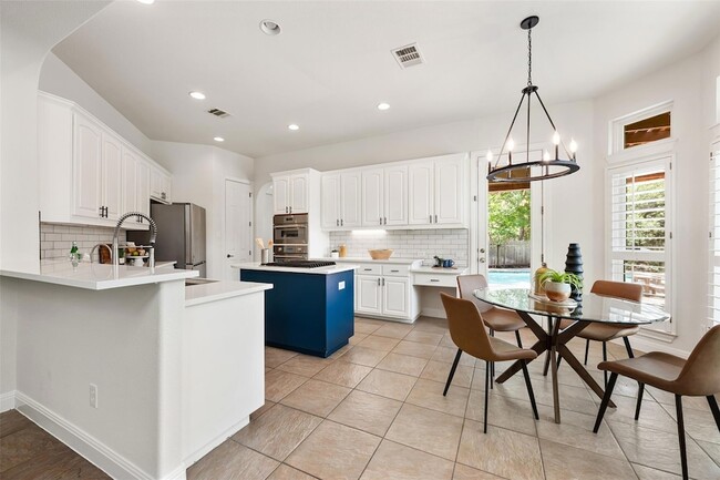 Building Photo - 7008 Cusseta Cove
