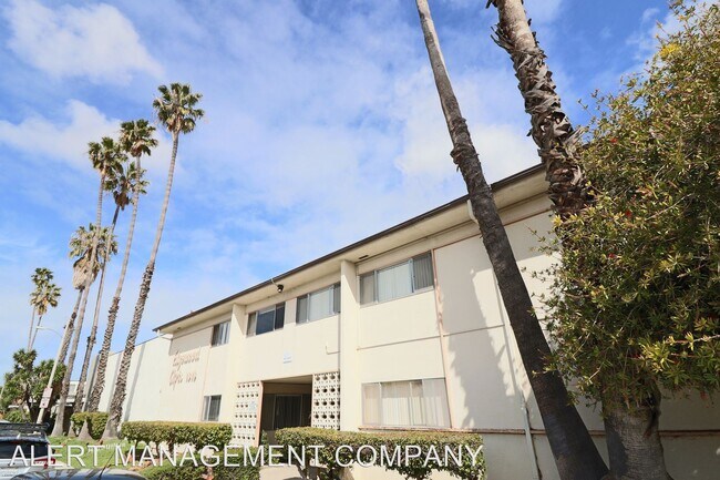 Building Photo - 1315 Edgewood Way