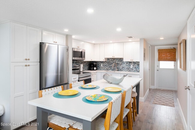 Building Photo - 171 N Atlantic Ave