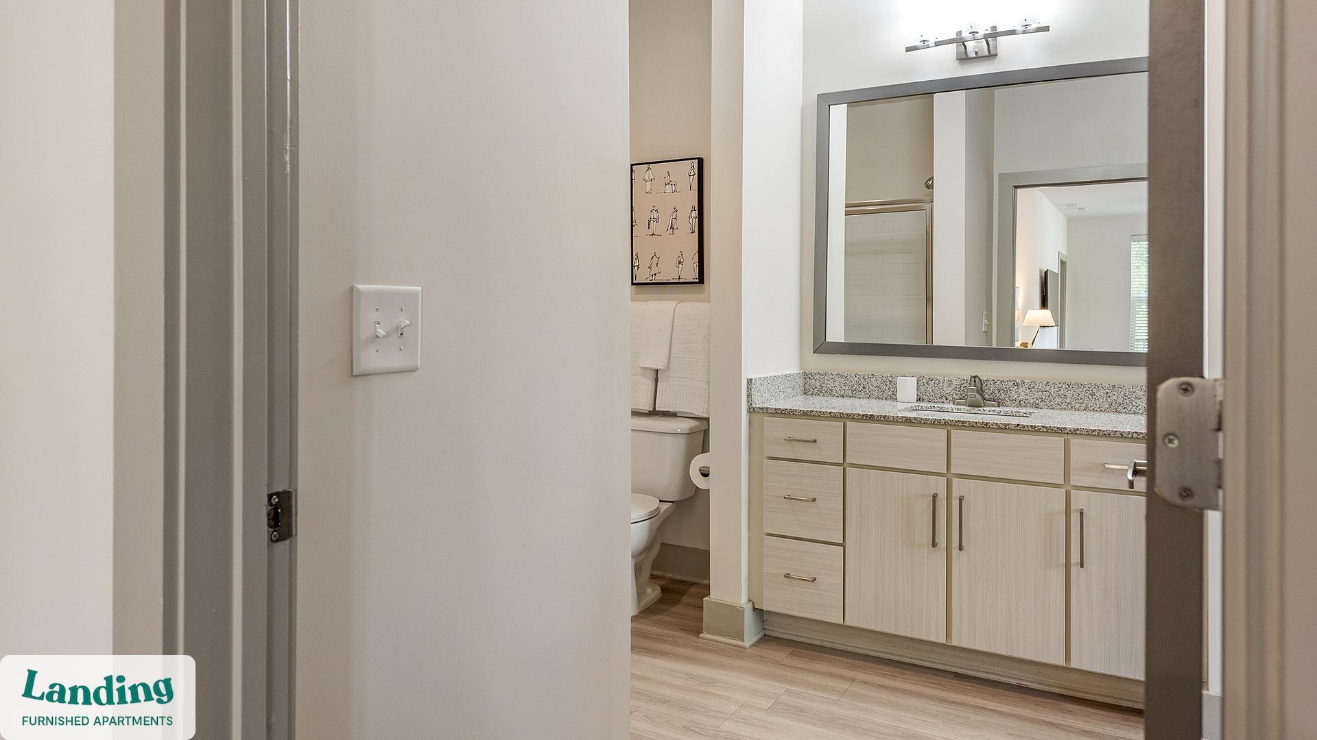 Building Photo - 5025 Wembley Central Ln