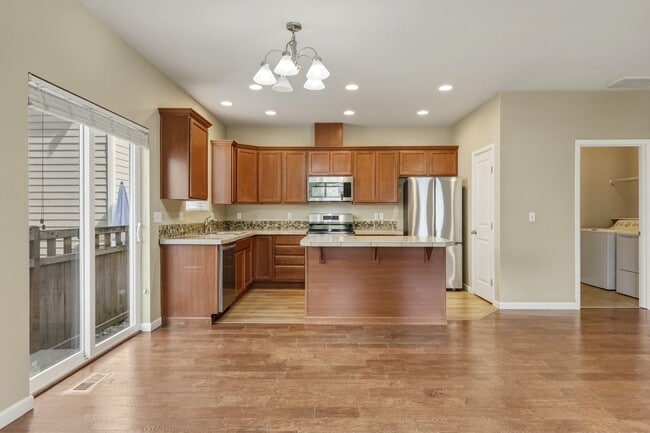 Building Photo - 4 bedrooms 2.5 baths 1826 sq.ft. Olympia School District