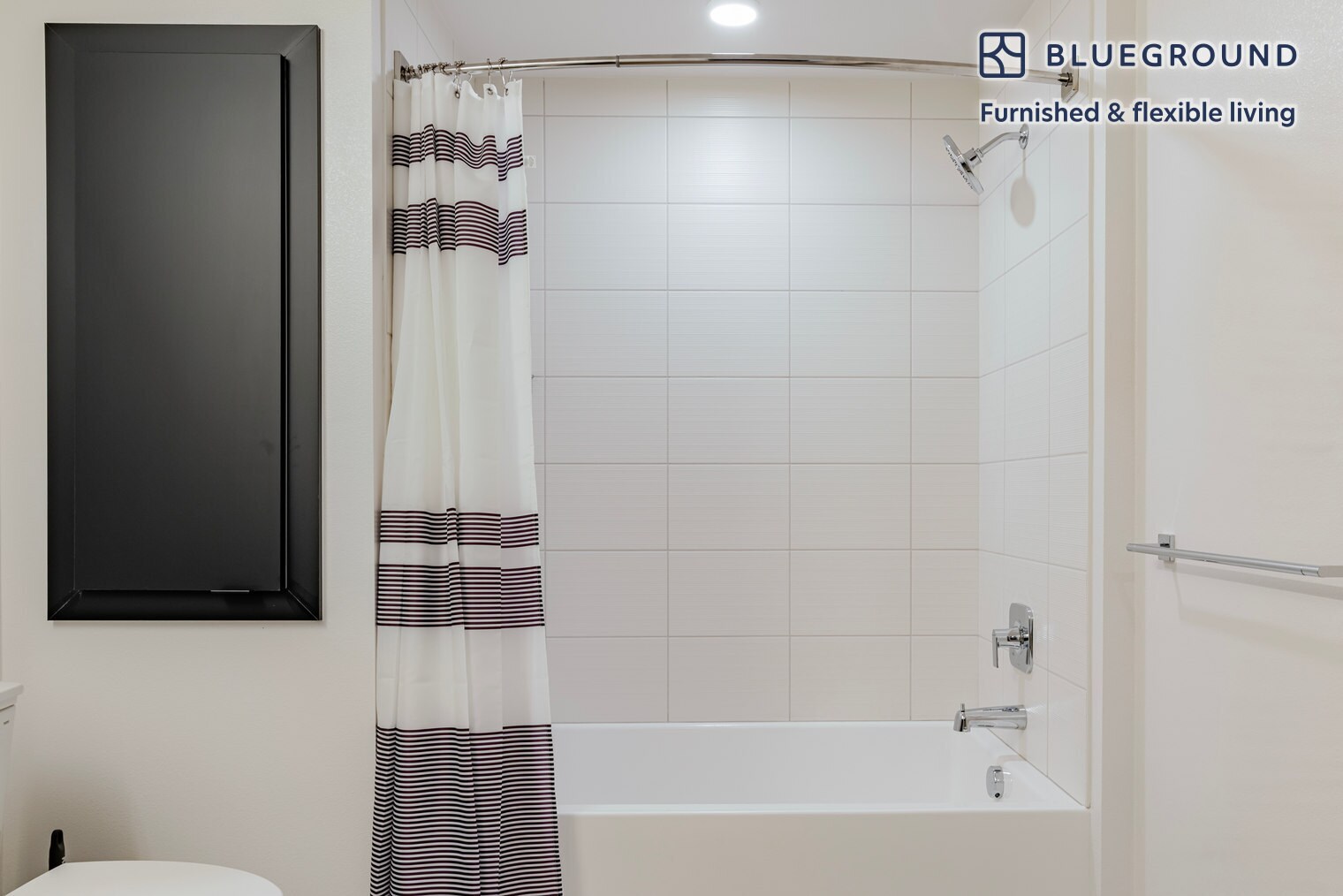 Building Photo - 350 Chastain Pl