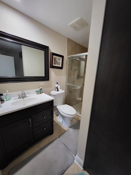 Building Photo - 7851 Ogden Ave