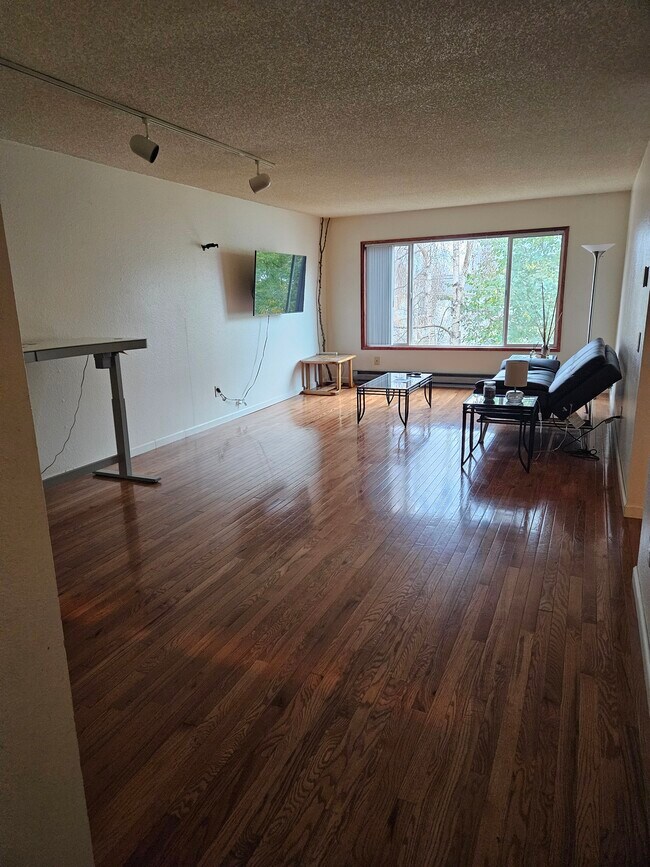 Building Photo - 3100 Ward Plz