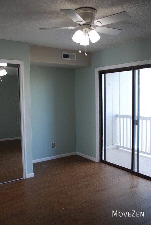 Building Photo - 1801 Canal Dr