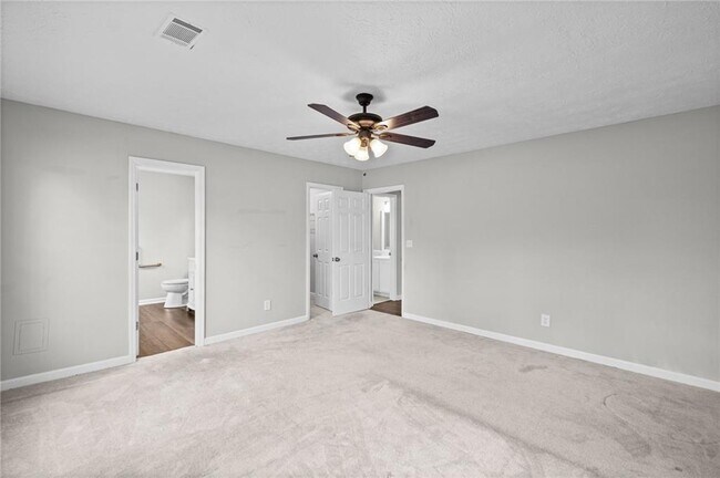 Building Photo - 1194 Meadow Oaks Dr NW