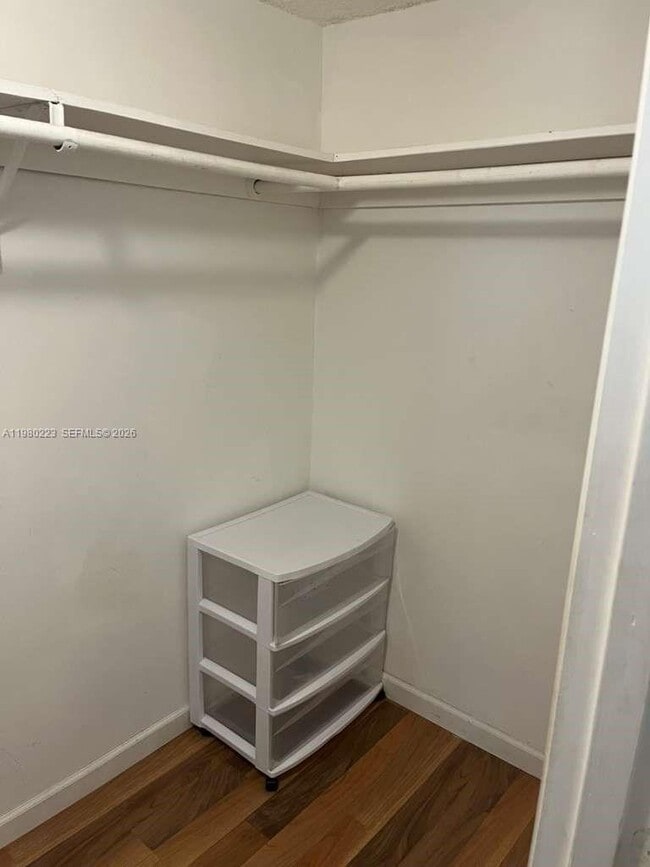 Building Photo - 1701 Washington St