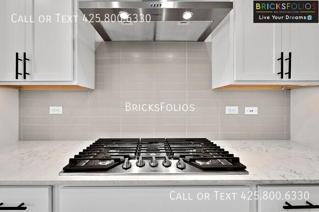 Building Photo - 8340 52nd St NE