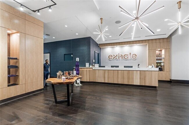 Building Photo - 1065 Peachtree St NE