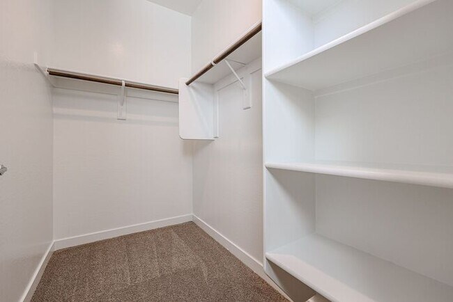 Building Photo - MOVE IN SPECIALS!! Recently Built Home in ...
