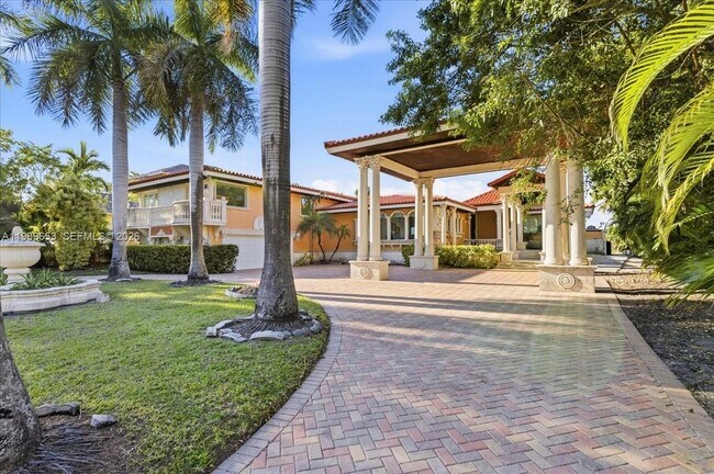 Building Photo - 1249 Biscaya Dr