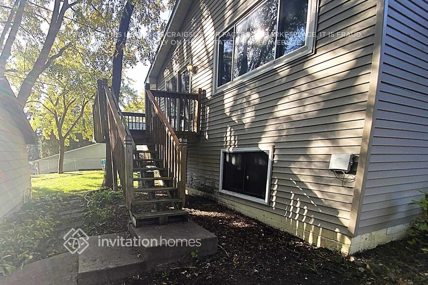 Building Photo - 2948 France Ave N