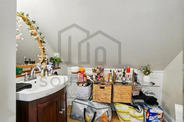 Building Photo - 2319 Victor St