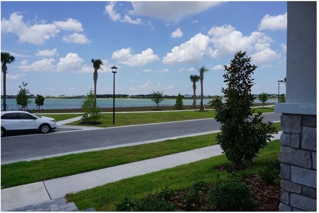 Building Photo - 7676 Livewell Ln