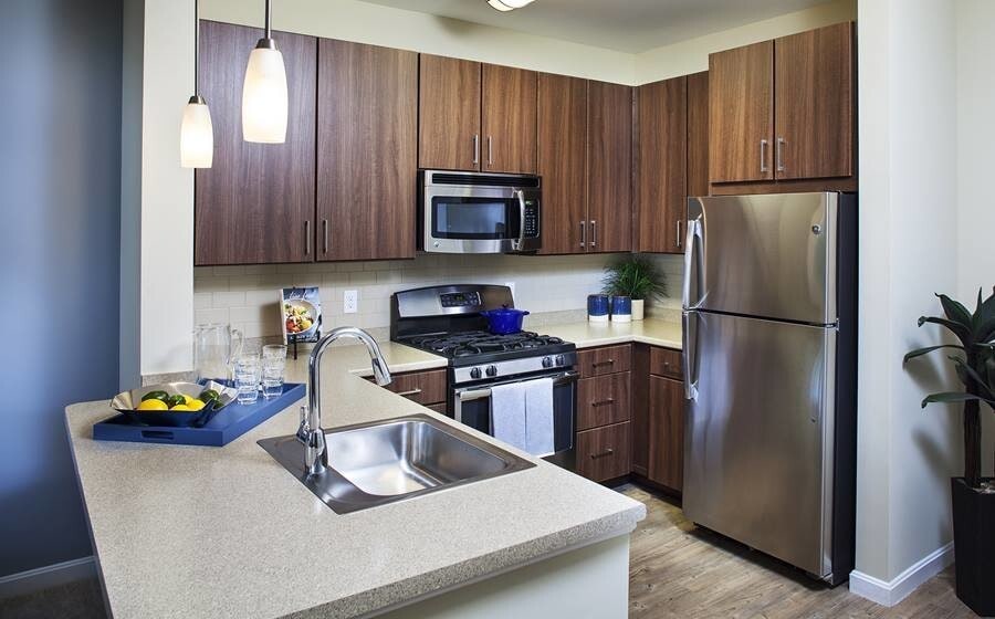 Building Photo - 40 Riverpath Dr