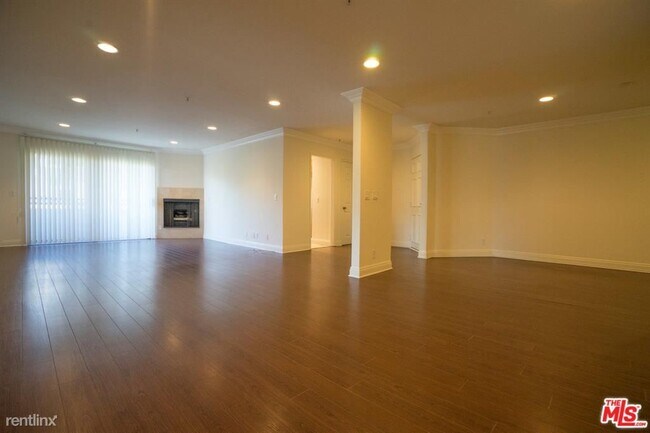 Building Photo - 2 br, 2 bath House - 1508 Veteran Ave Apt 303
