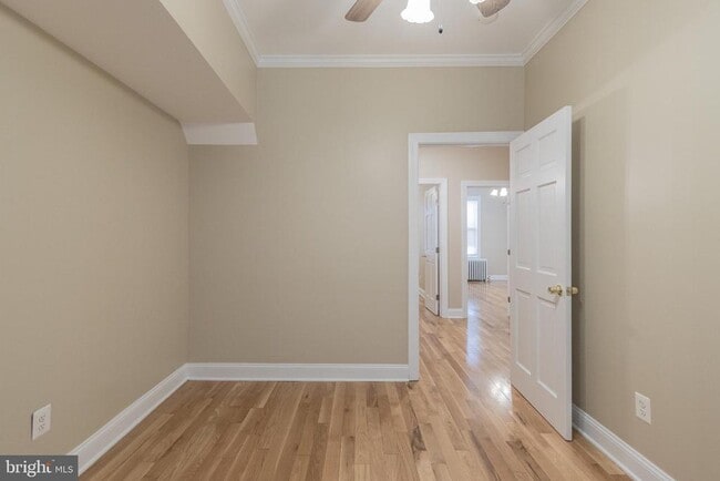 Building Photo - 1700 3rd St NE