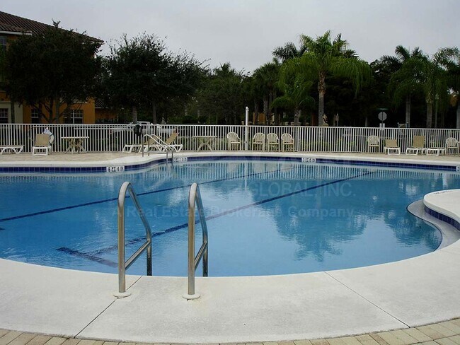 Building Photo - MOVE IN SPECIAL $500 off 1st MONTHS RENT— Furnished or Unfurnished! Lakeview Elegance in Porto Vi...