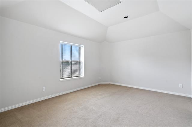 Building Photo - 3705 Country Oak Ct