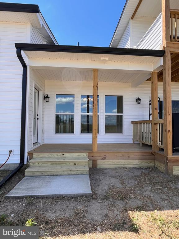 Building Photo - 8641 Sandy Beach Ln